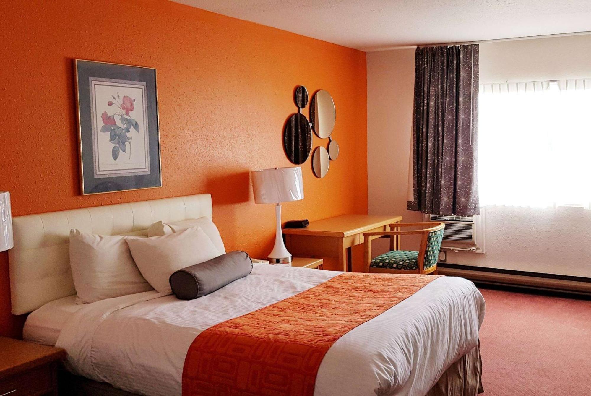 Howard Johnson By Wyndham Fort St. John Exterior foto