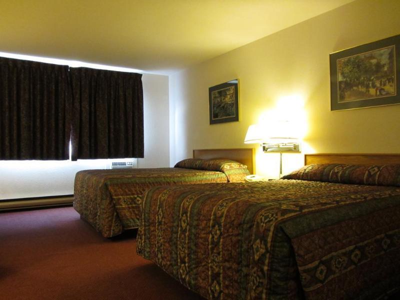Howard Johnson By Wyndham Fort St. John Exterior foto